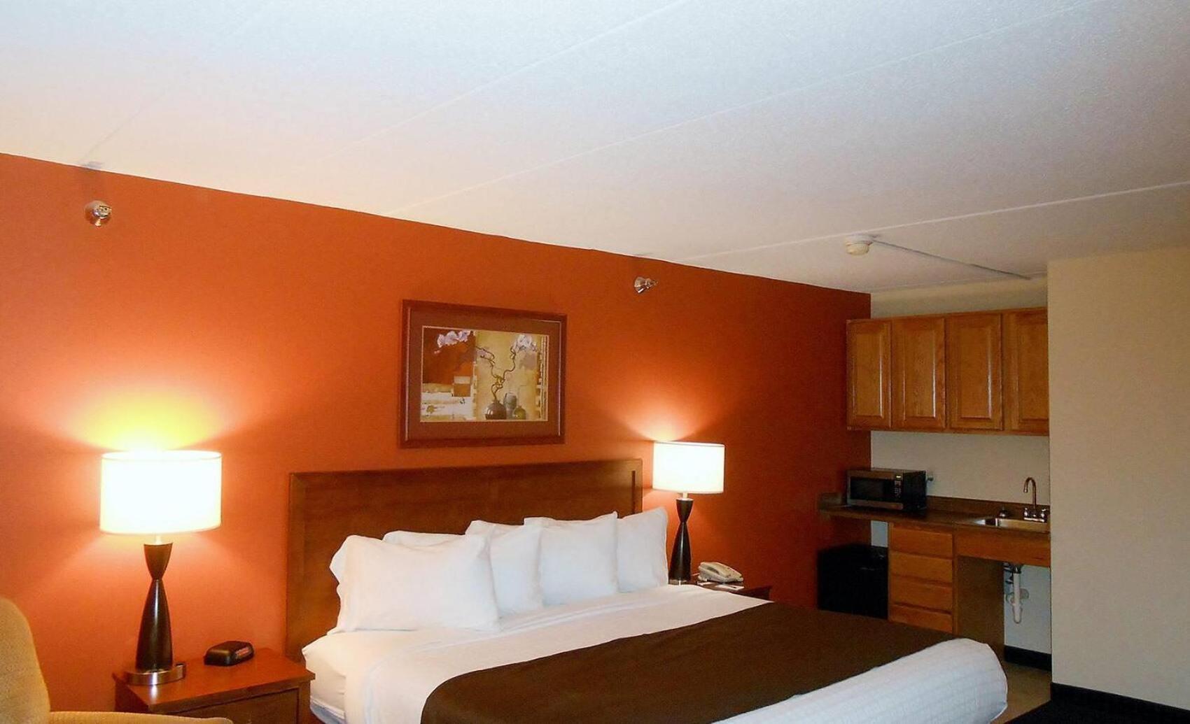 Americinn By Wyndham Cedar Rapids Airport Exterior foto
