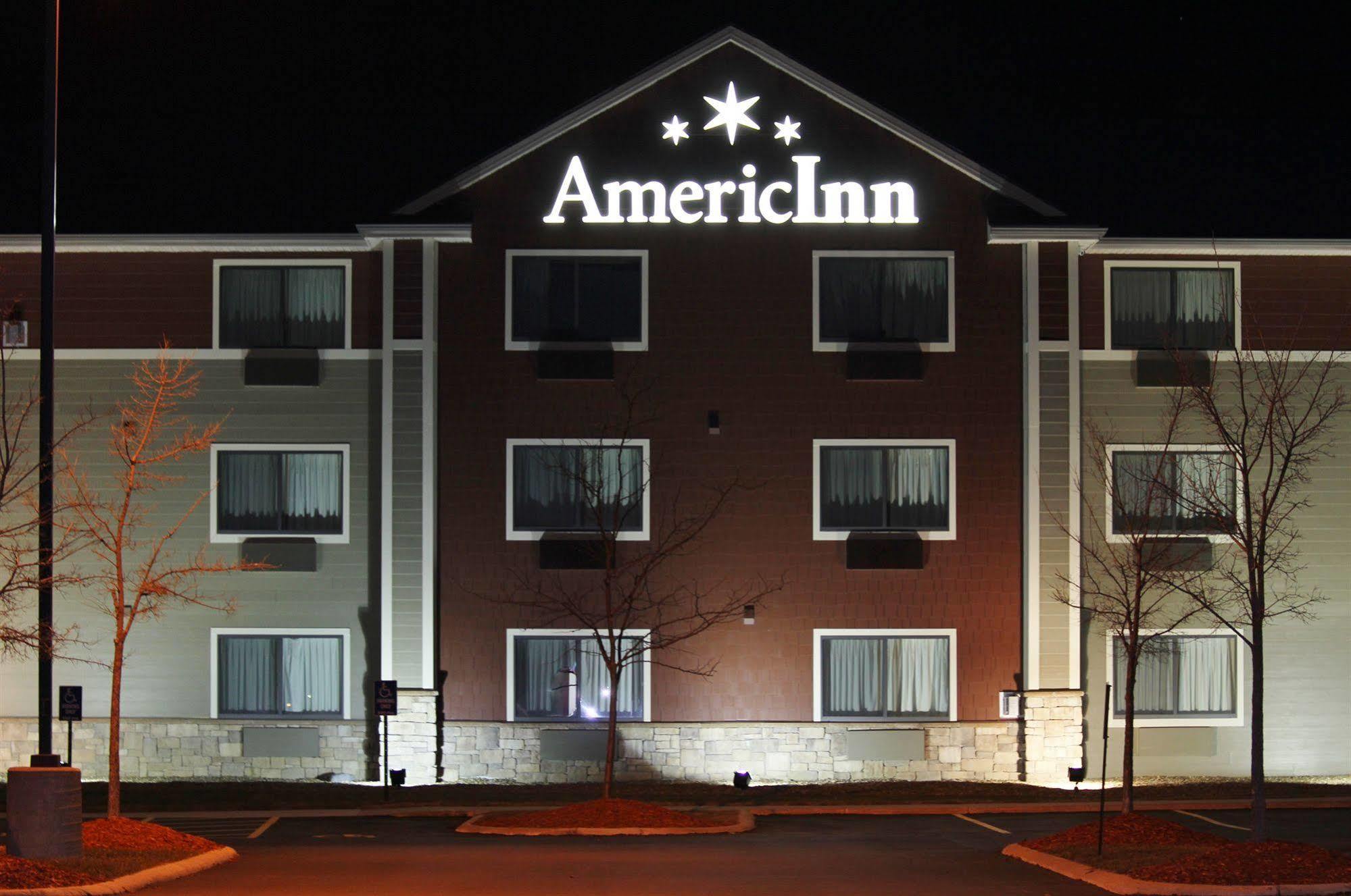 Americinn By Wyndham Cedar Rapids Airport Exterior foto
