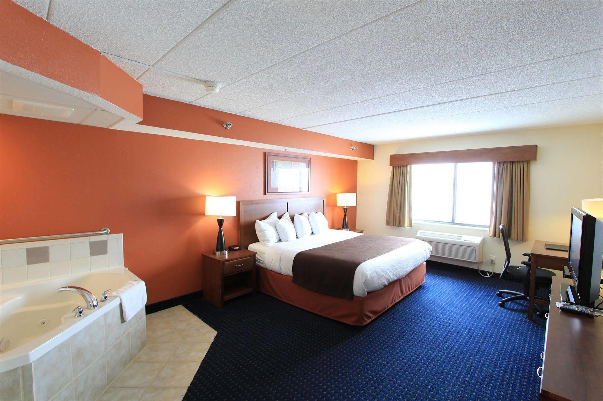 Americinn By Wyndham Cedar Rapids Airport Exterior foto
