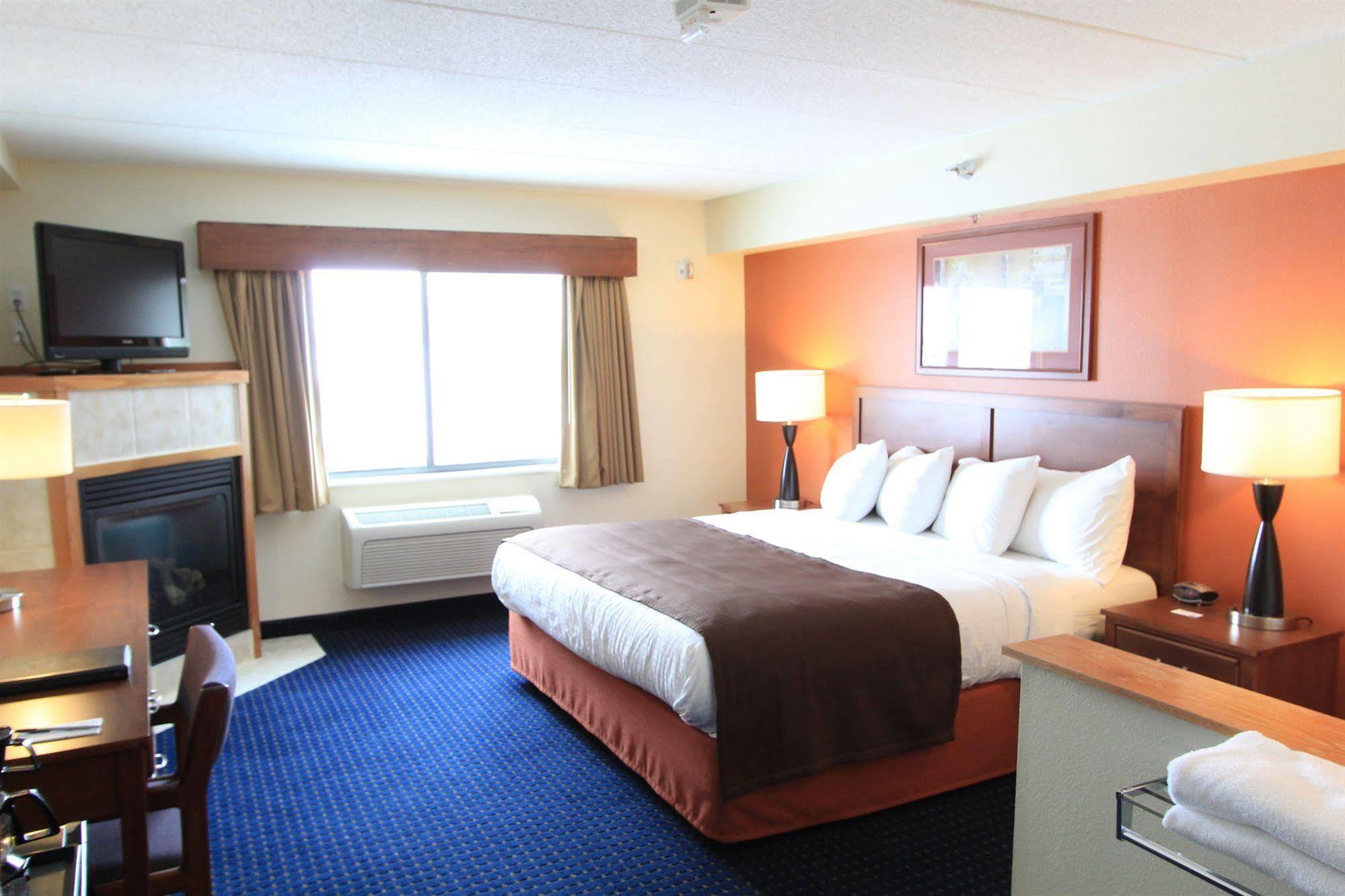 Americinn By Wyndham Cedar Rapids Airport Exterior foto